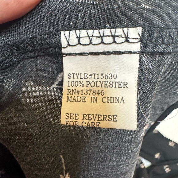 Kontrol Contemporary Black Floral Tie Neck Blouse XL Long Sleeve Lightweight - Picture 9 of 10